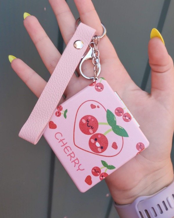 Producto - Espejo con llavero cherry