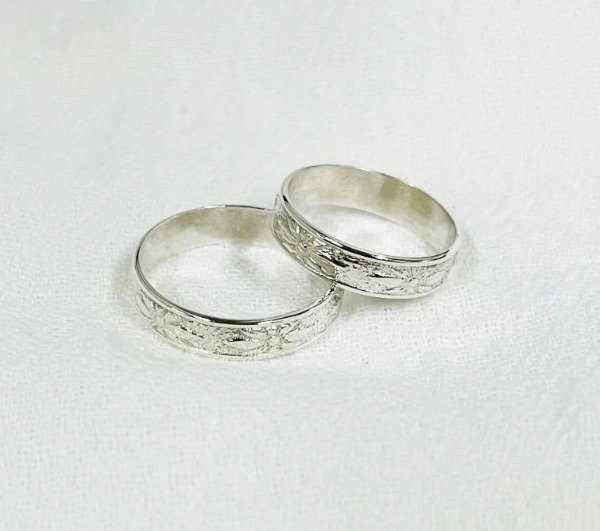 Producto - ALIANZAS FLOR DE LOTO PLATA 915