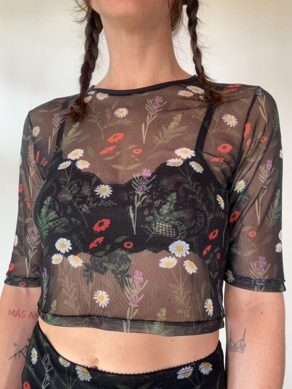 Producto - Remera Minerva Sagrado Femenino - 1