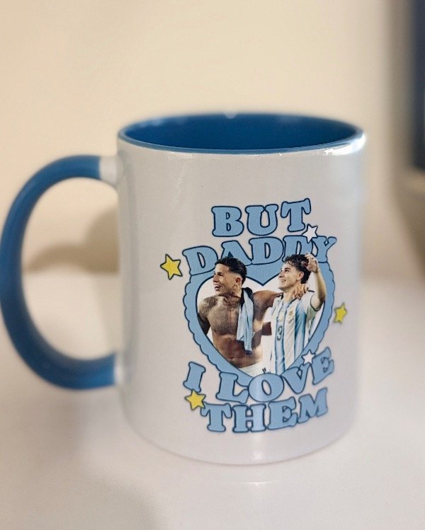 Producto - Taza BUT DADDY I LOVE THEM JULIÁN Y ENZO Argentina - Tazas