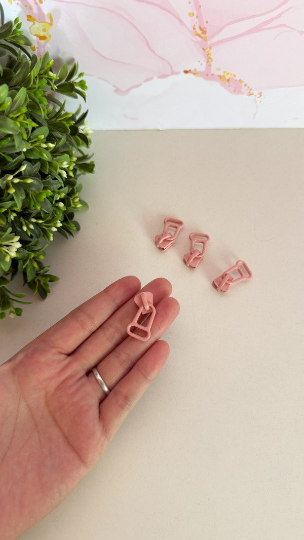 Producto - Deslizador rosa campanita diente de perro