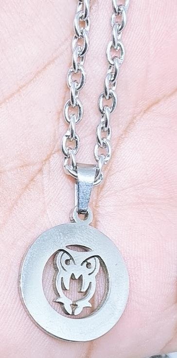 Producto - Pulsera con dije redondo y un buho