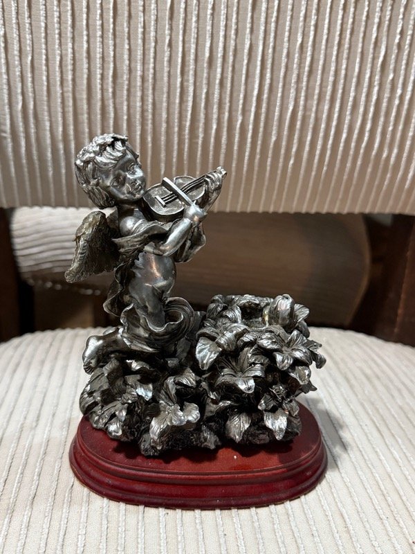 Producto - Querubín de metal