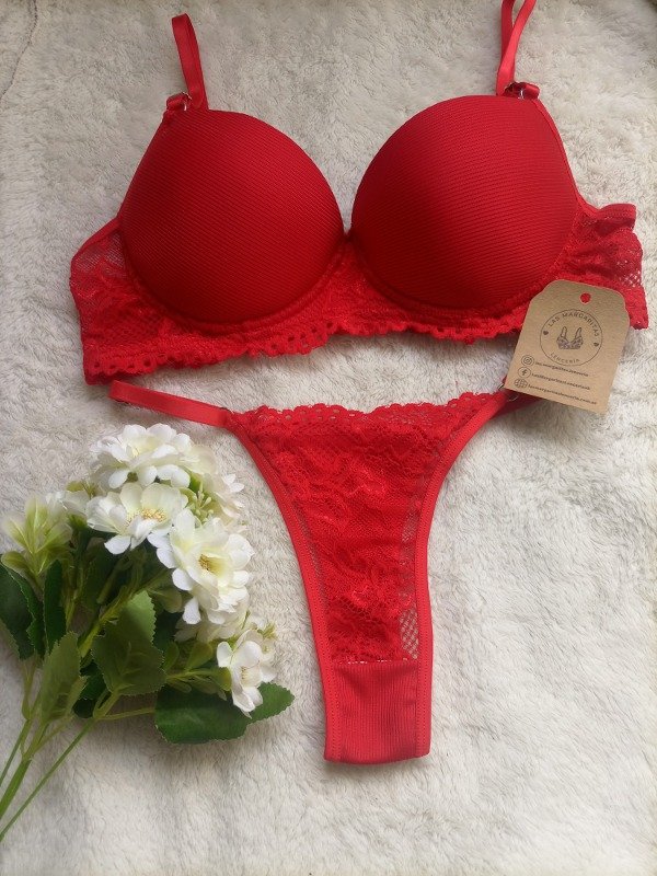 Producto - Conjunto Pensamiento Rojo