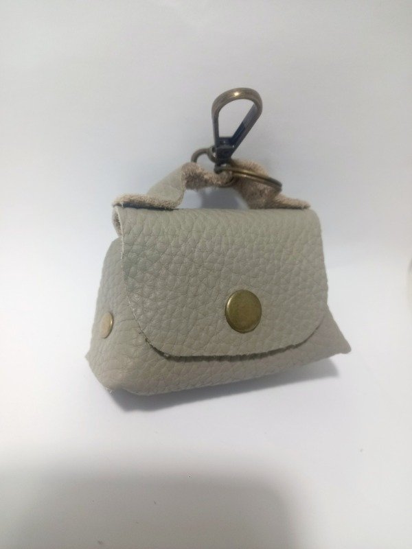Producto - Mini bag llavero Gris claro
