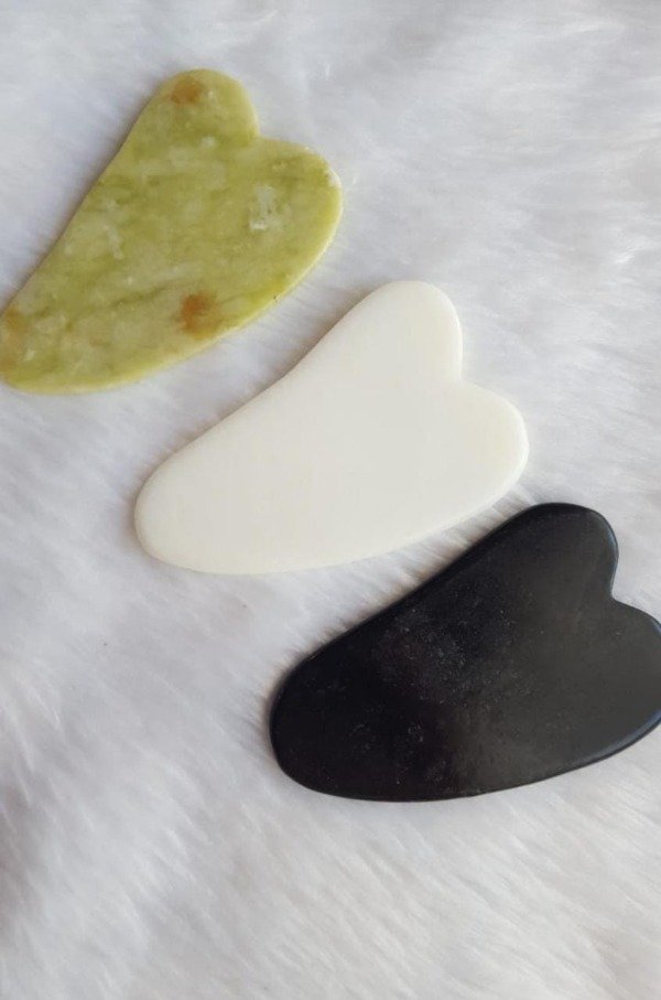 Producto - PIEDRA GUA SHA
