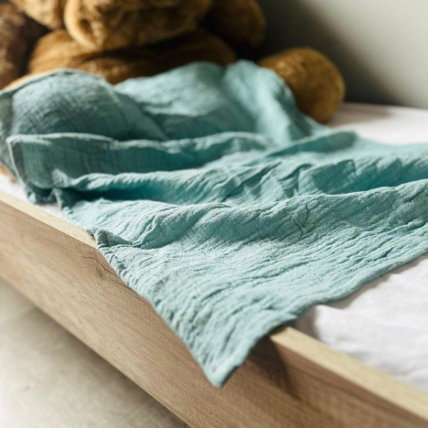 Producto - Mantita de gasa celeste