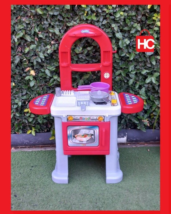 Producto - Cocinita de juguete Rondi Cookie con accesorios completos y hornito integrado