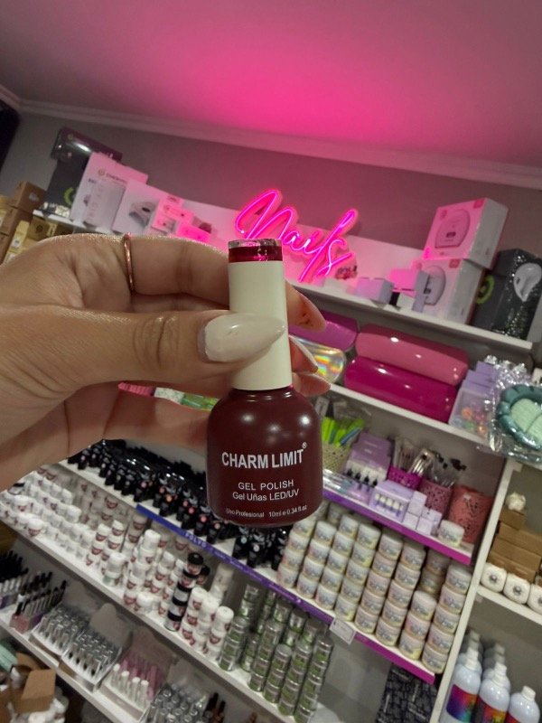 Producto - Esmalte charm  63
