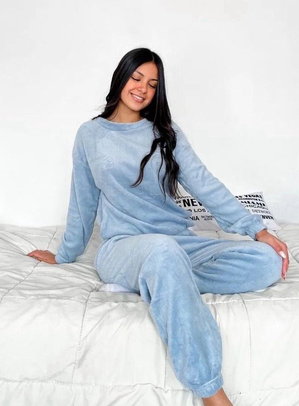 Producto - Pijama polar soft celeste