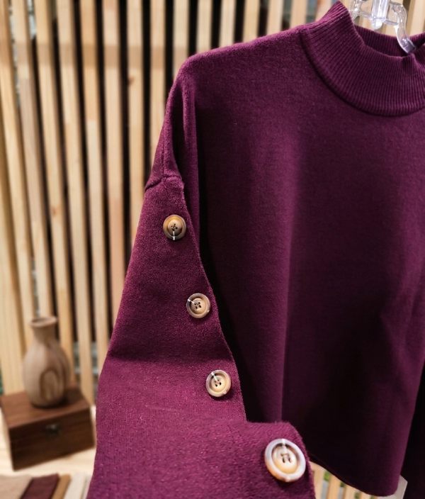 Producto - Sweater vino botones - 1