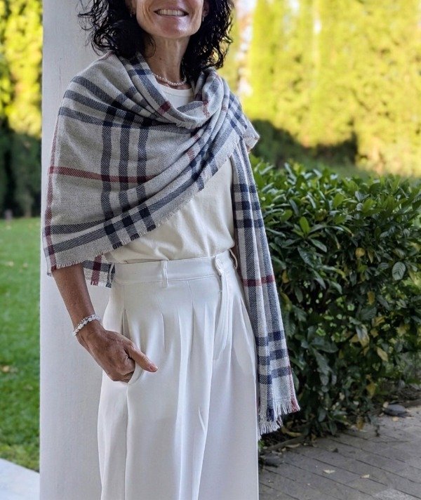 Producto - ruana bur - gris claro -