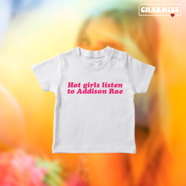 Producto - Baby Tee- hot girls listen to Addison rae - 0