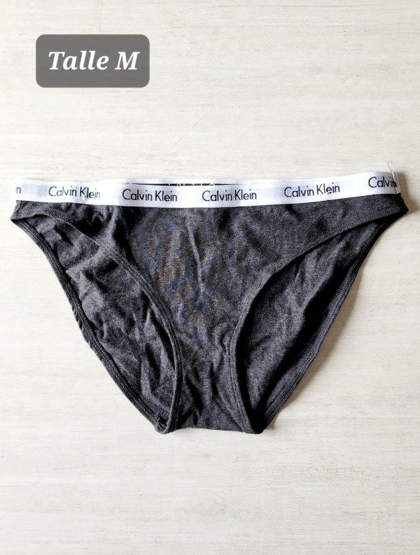 Producto - Panty calvin klein talle M gris oscuro