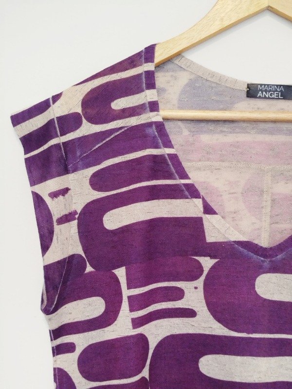 Producto - Musculosa CHISPA -estampa Galería en violeta- - 1