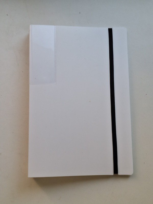 Producto - Binder A6 Blanco de 6 Anillos