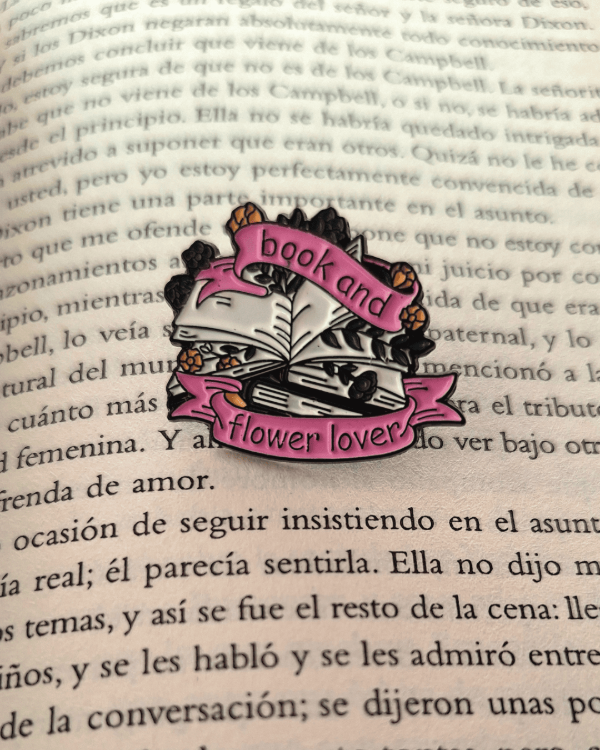 Producto - Pin "Book And Flower Lover"