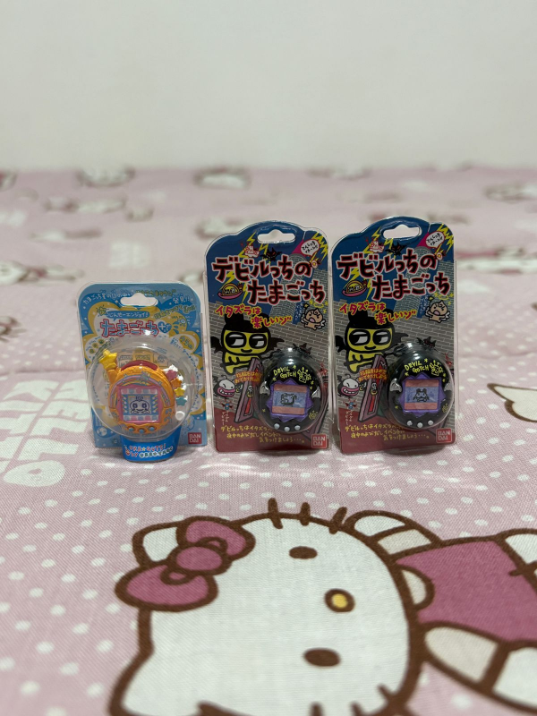 Producto - Gashapon anillos regulables Tamagotchi