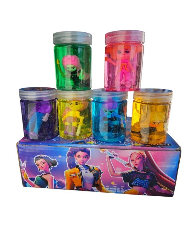 Producto - Slime Tarrito con muñeco K Pop
