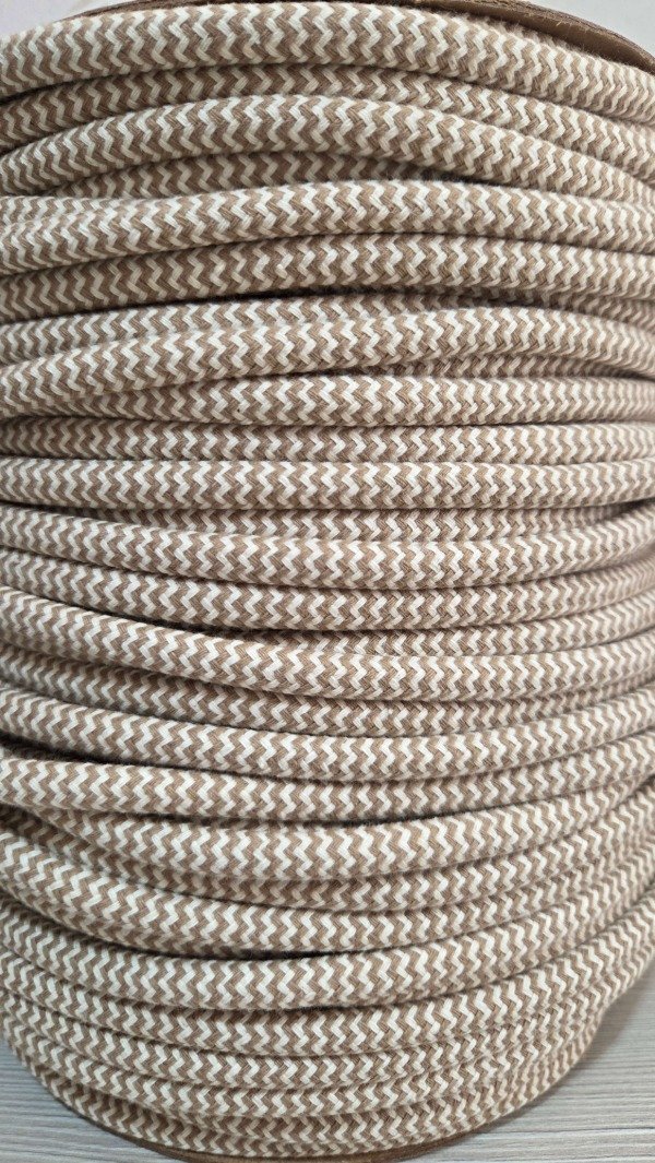 Producto - Cordón algodón trenzado 6mm ZIGZAG TOSTADO y CRUDO 100mts