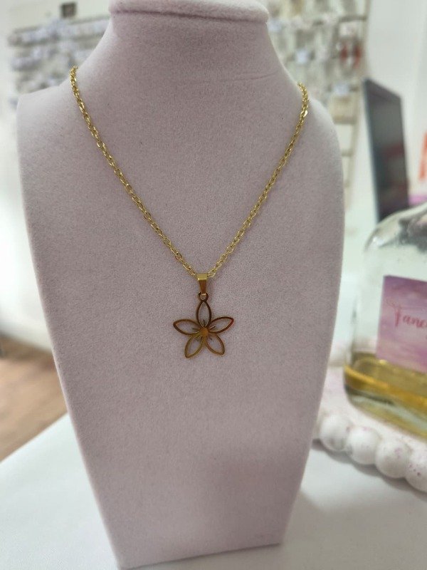 Producto - Cadenita flor ad