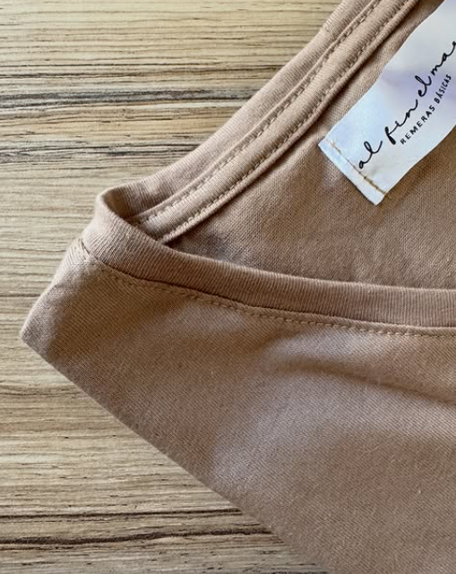 Producto - Mangas Cortas Escote Pico Beige