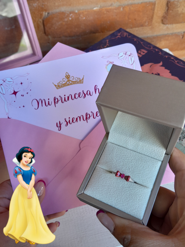 Producto - Anillo blanca nieves
