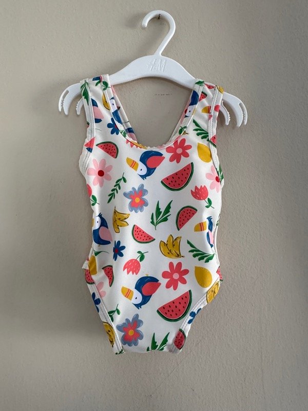 Producto - Traje de baño NARANJO 3 años NUEVO A ESTRENAR  meb01