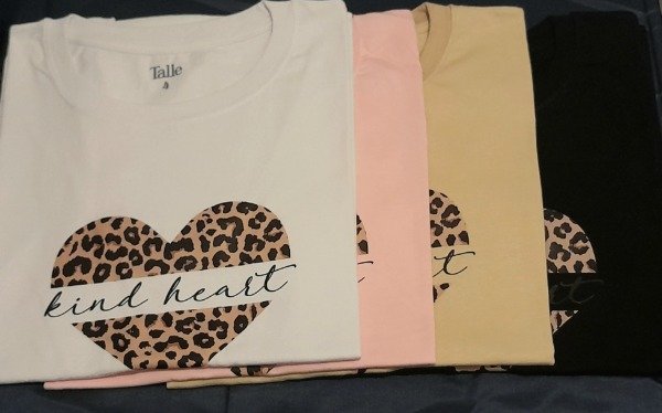 Producto - Remera estampada corazón animal print - 3