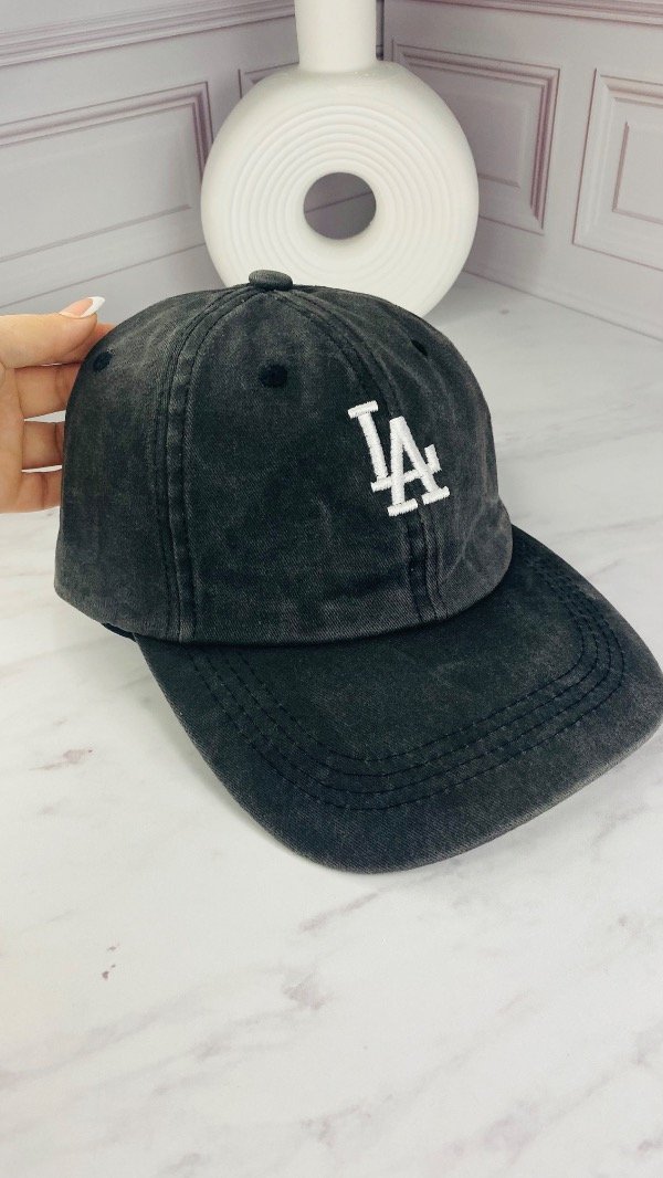 Producto - GORRA BORDADA 017