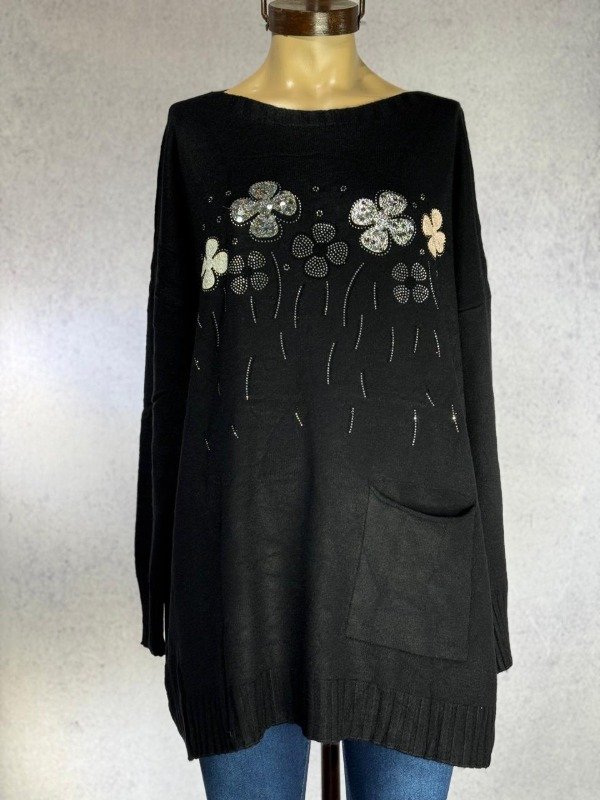 Producto - SWEATER BREMER GRANDE IMPORTADO CON APLIQUES