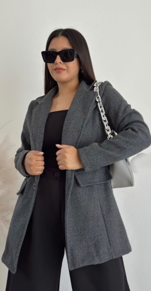 Producto - tapado gris