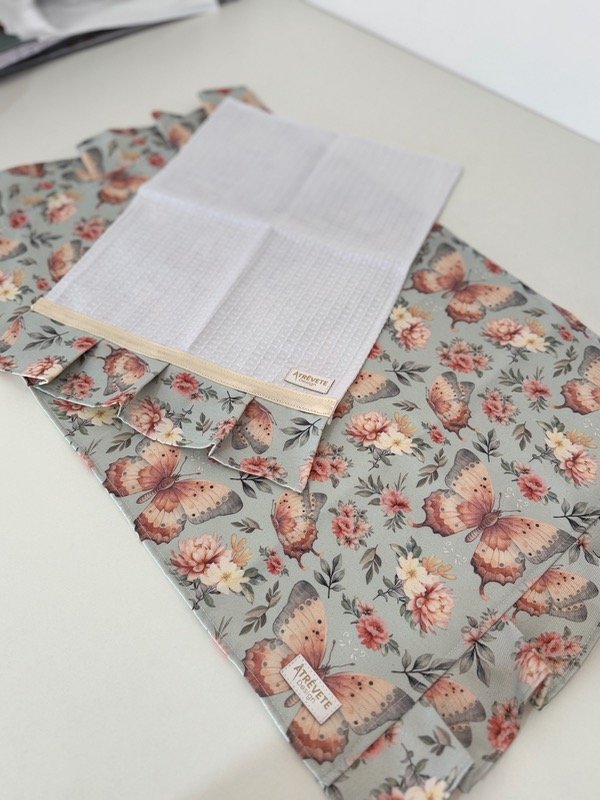 Producto - Mantel Matero + Repasador - mariposas vintage