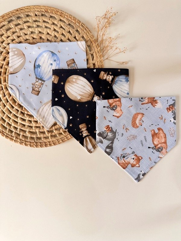 Producto - Bandana doble. Gabardina + Algodón. Base celeste.