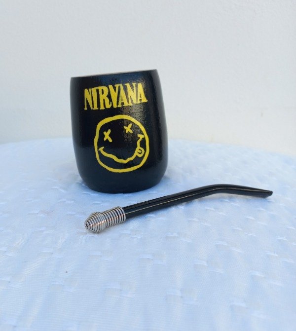 Producto - Mate "NIRVANA"