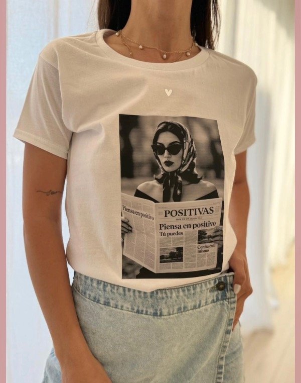 Producto - Remera Blanca estampada - 4