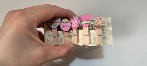 Producto - Broches love x 5 unid