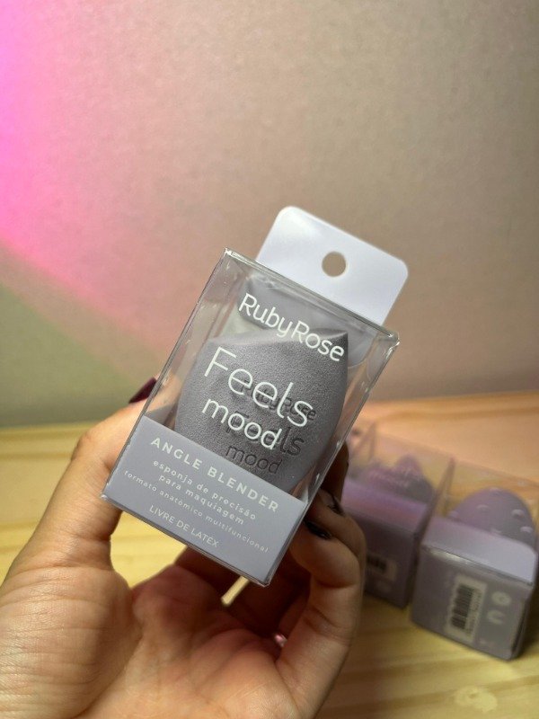 Producto - Esponja de Maquillaje Angle Blender Feels (RUBY ROSE)