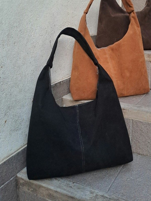 Producto - Hobo gamuza negra - 1