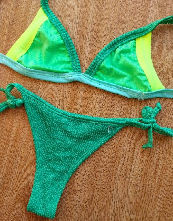 Producto - Bikini combinada verde