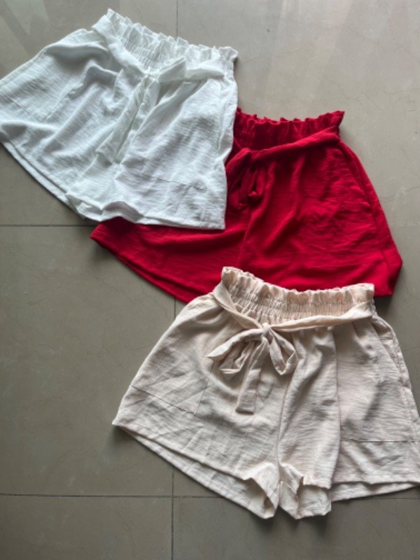 Producto - Short de crepe Sunny