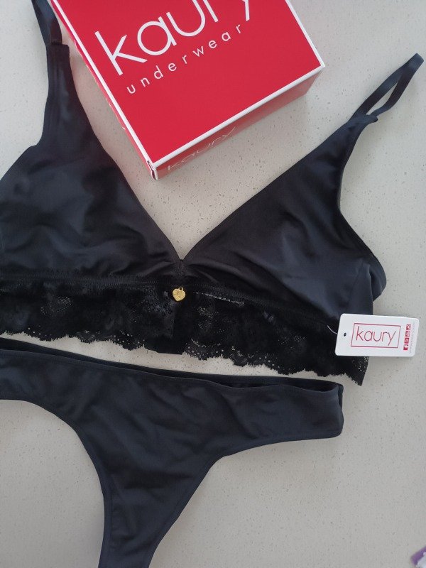 Producto - 8153- Conjunto de micro y puntilla.