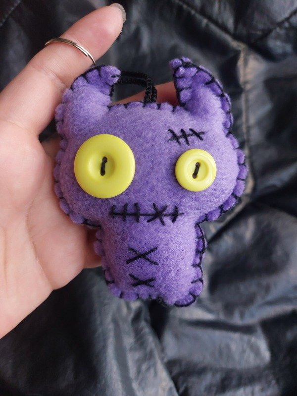 Producto - Demon lavanda y amarillo