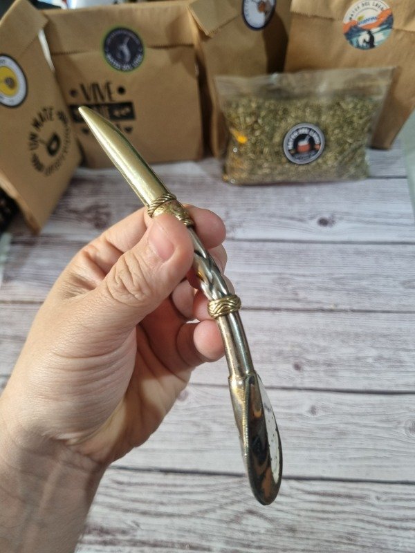 Producto - Bombillón Premium Súper Curvo de Alpaca con Terminaciones en Bronce - 1