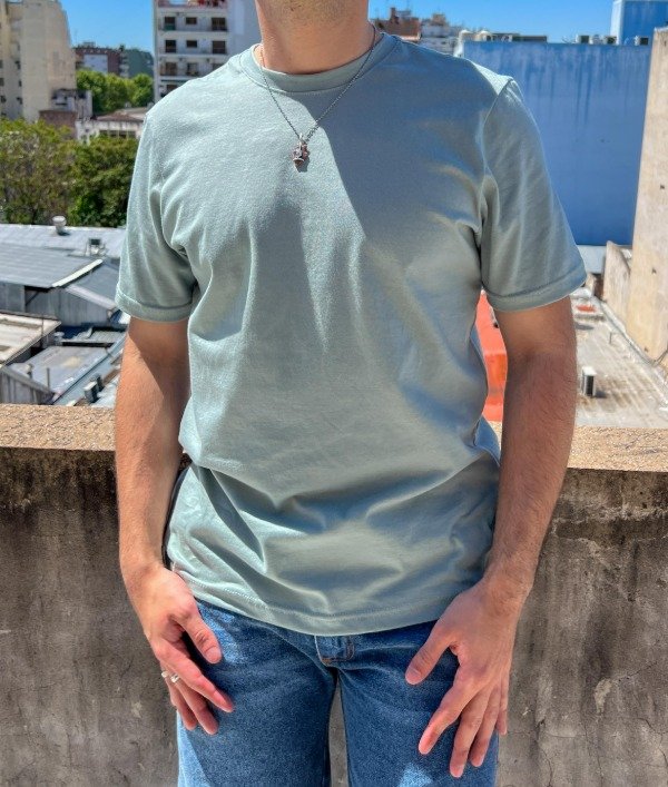 Producto - Remera Slim Fit Color Menta