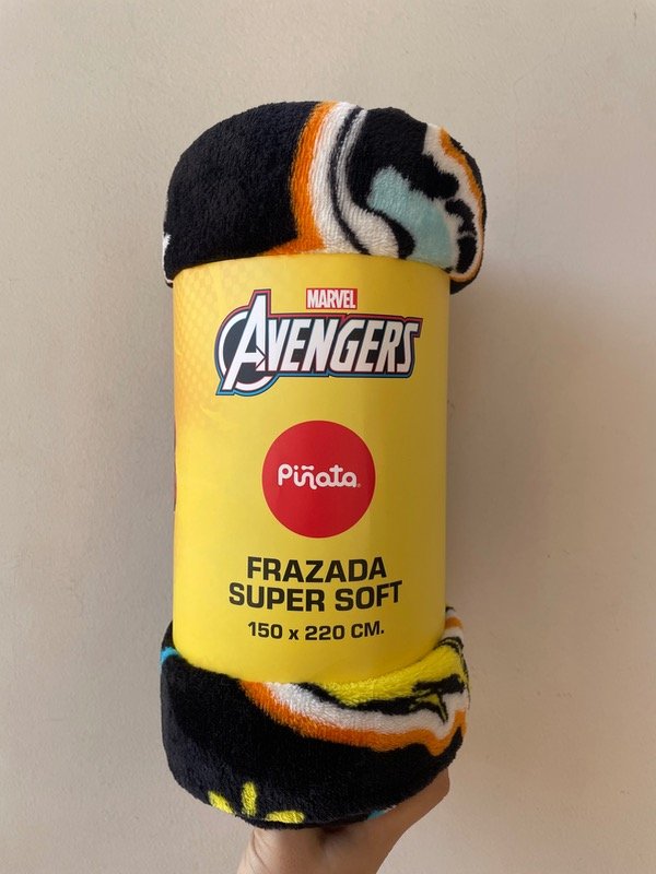 Producto - Frazada Vengadores