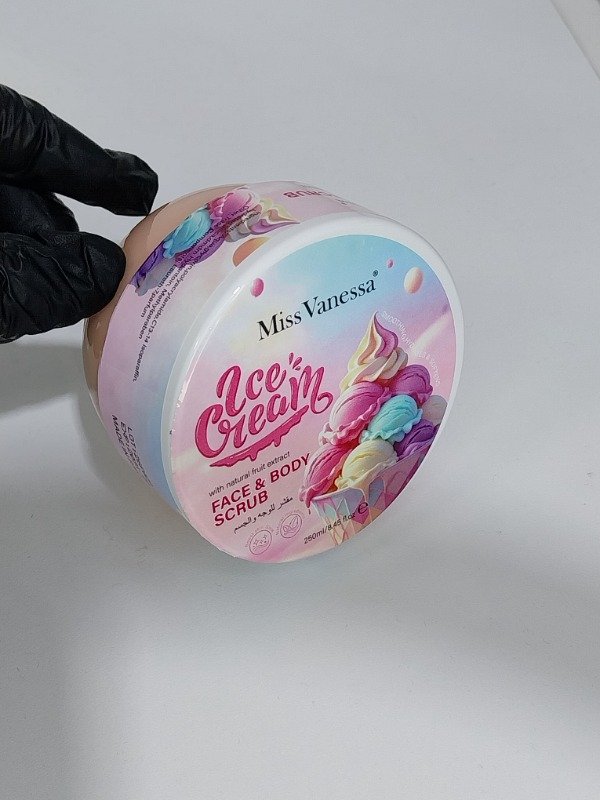 Producto - Crema exfoliante miss vanessa 5280 - 0