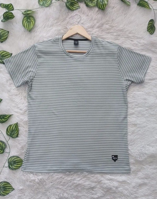 Producto - REMERA RAYITAS