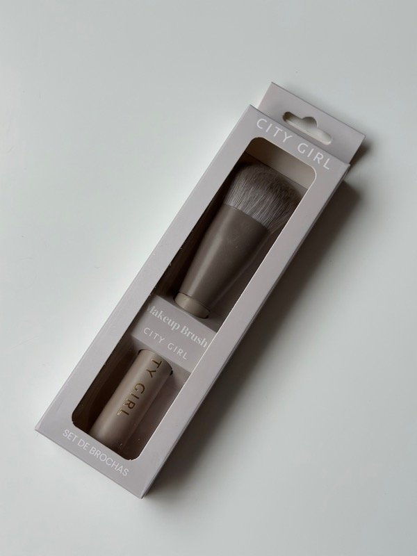 Producto - BROCHA PARA POLVO Y RUBOR CITY GIRL