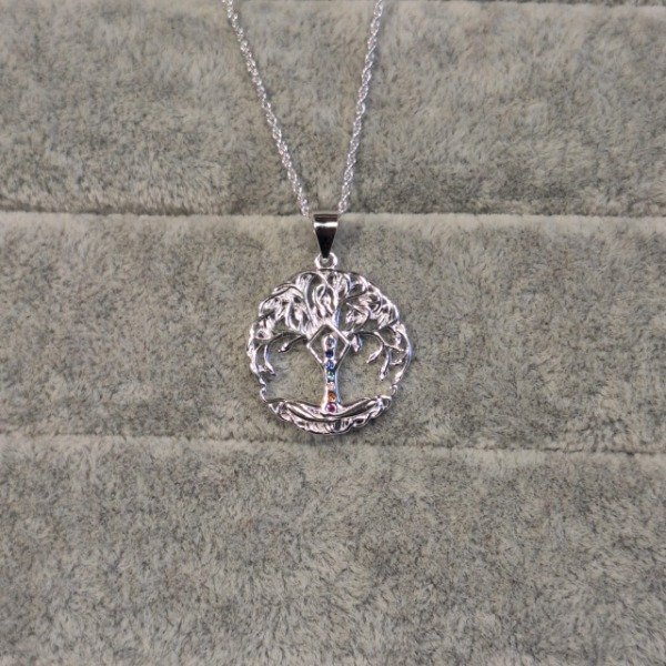 Producto - Collar ARBOL Y CHAKRAS